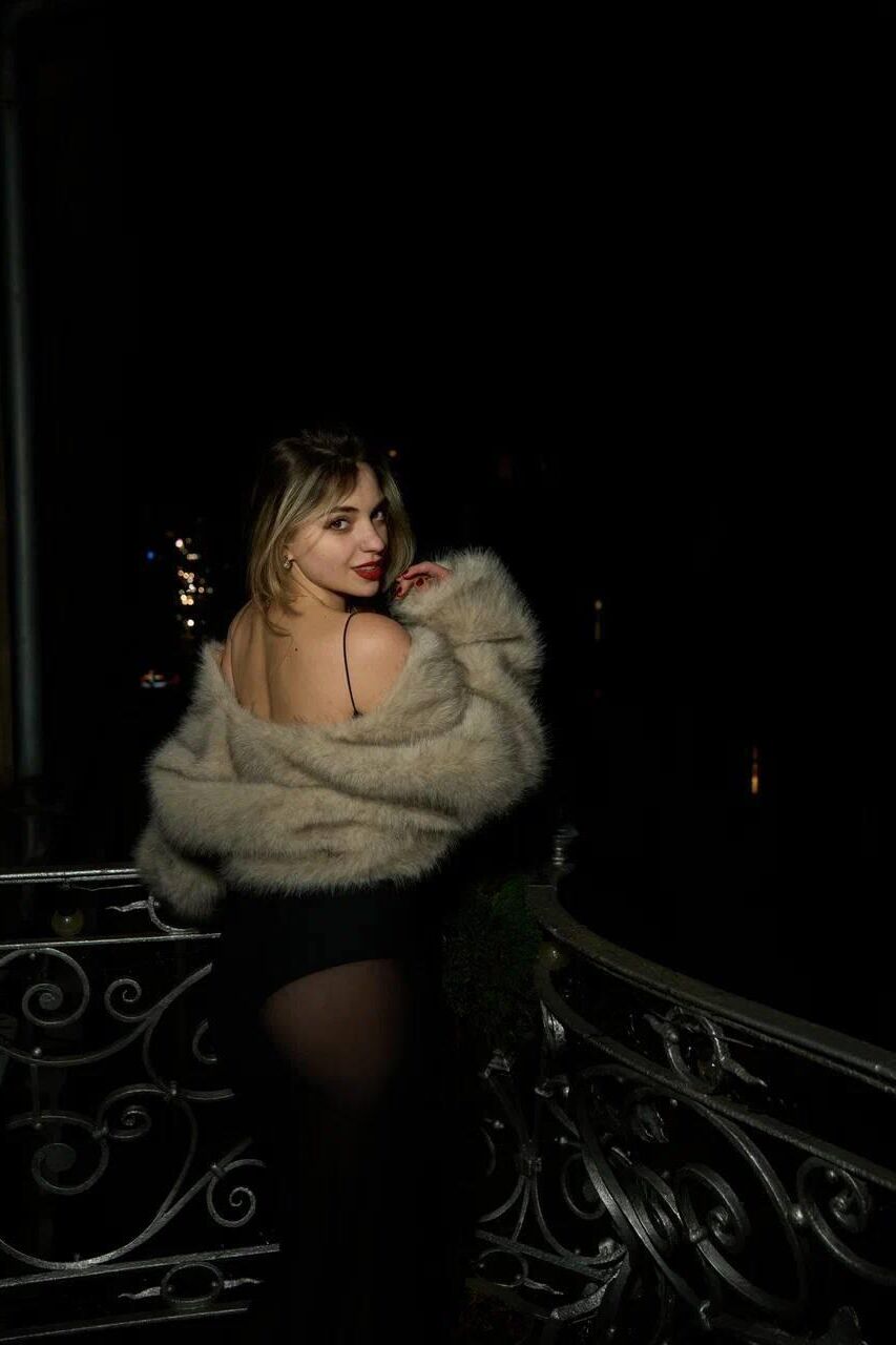 Ami Allison Cute Face, Killer Body