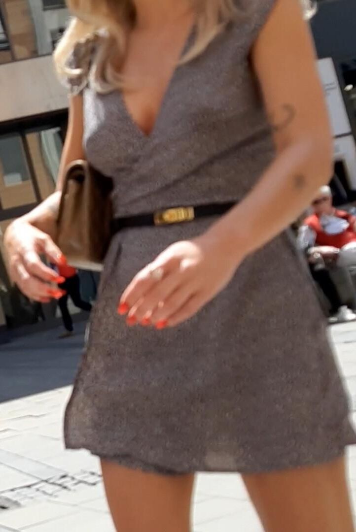 Street-Girls en short