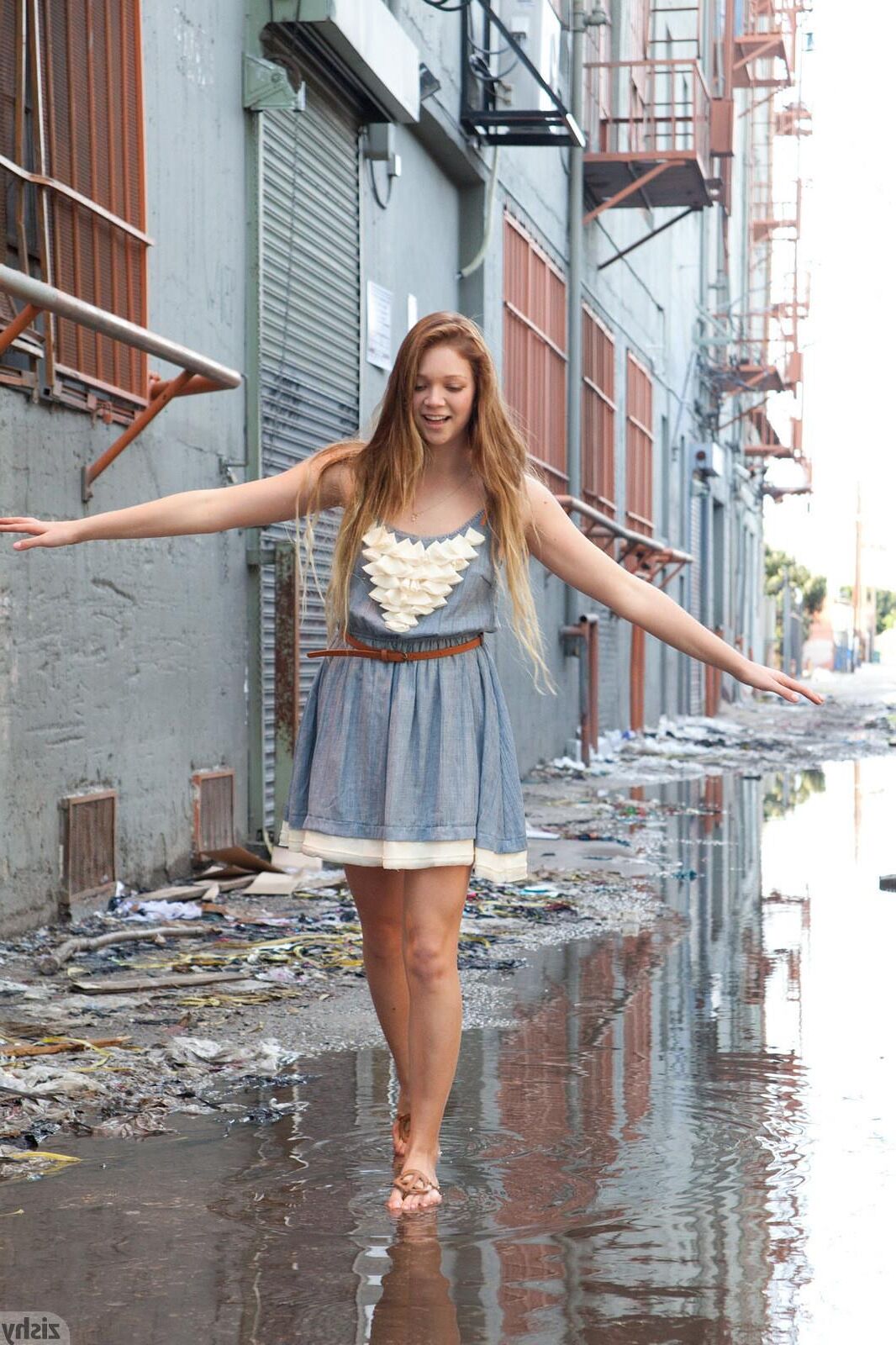 Jessie Andrews In The Fashion District