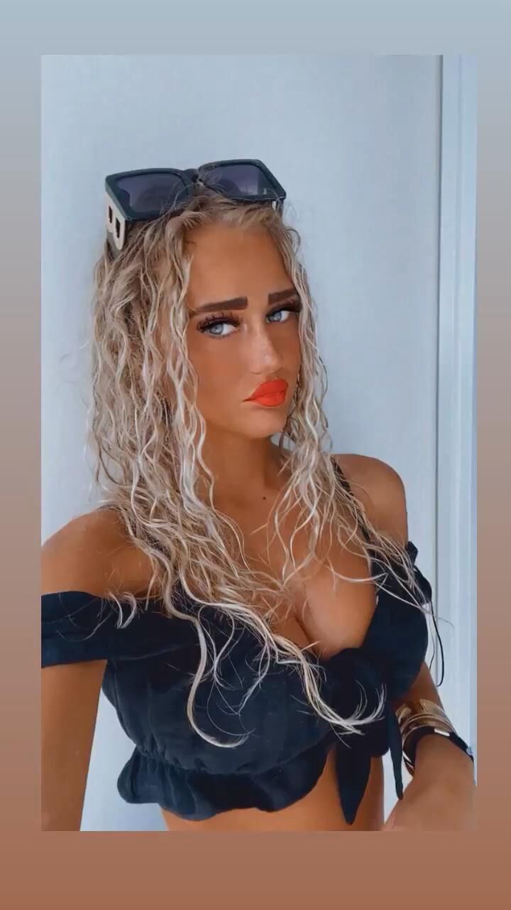 Fuckable hypersexualized Chav Chavs