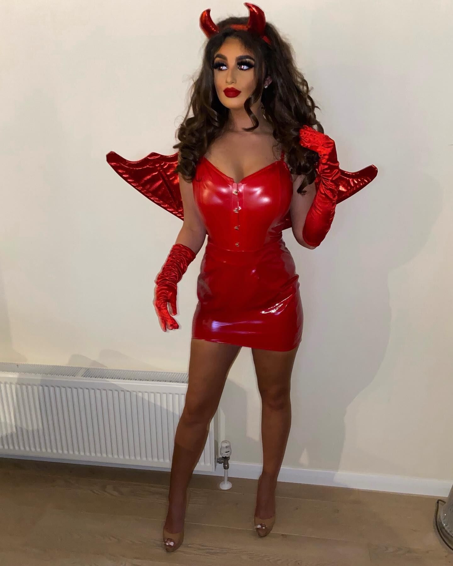 Fuckable hypersexualized Chav Chavs