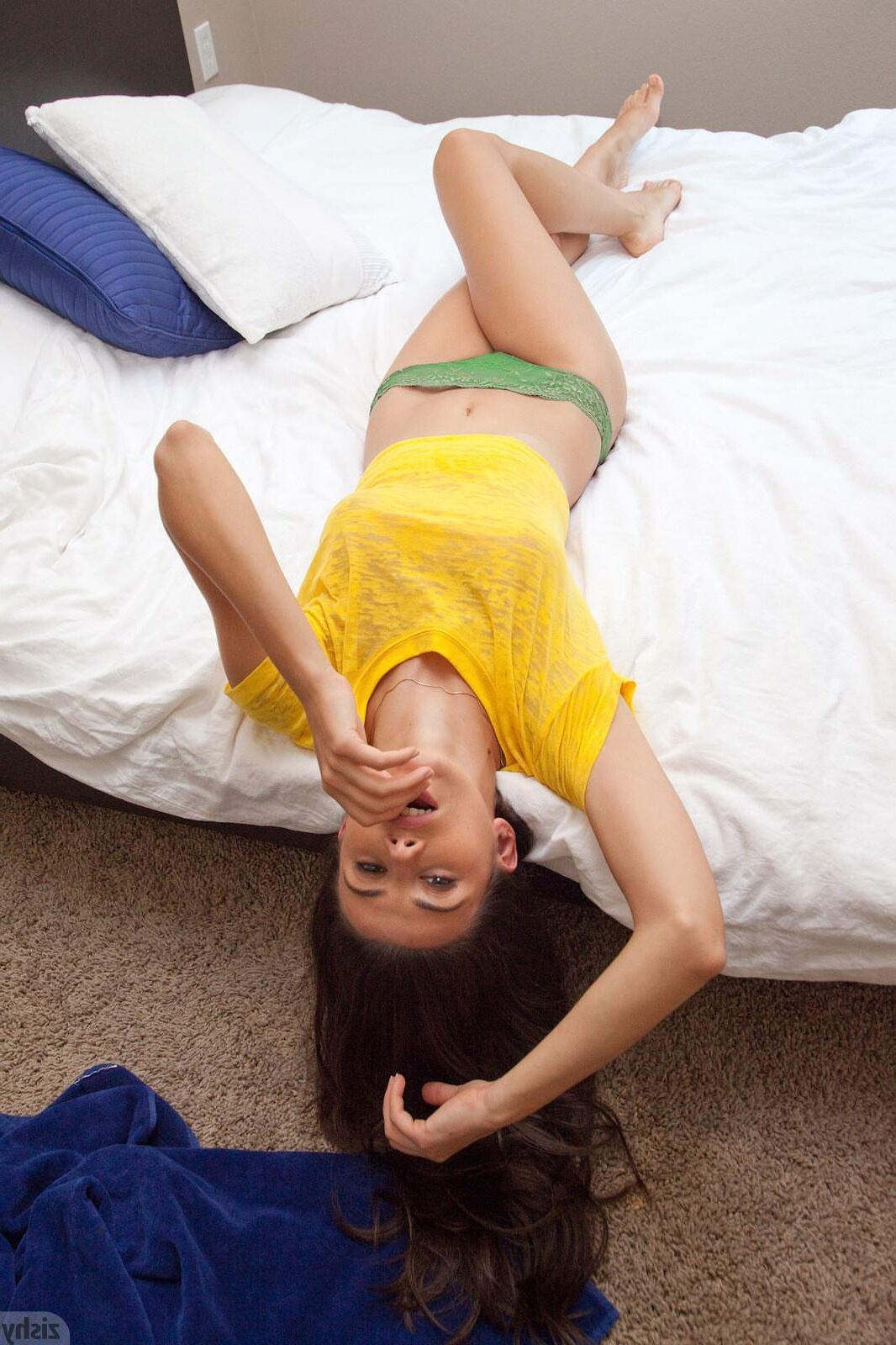 Lavi Neagu Gets Twisted
