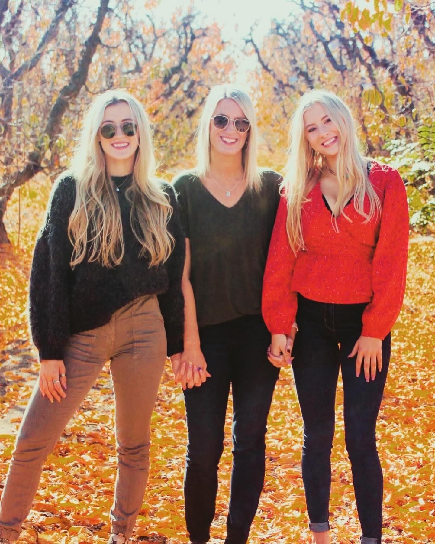 Mothers & their Sexy Daughters Jun