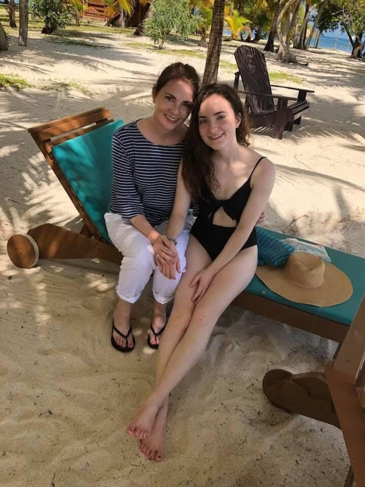 Mothers & their Sexy Daughters Jun