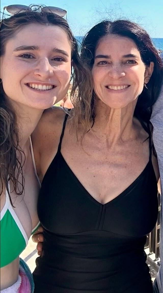 Mothers & their Sexy Daughters Jun