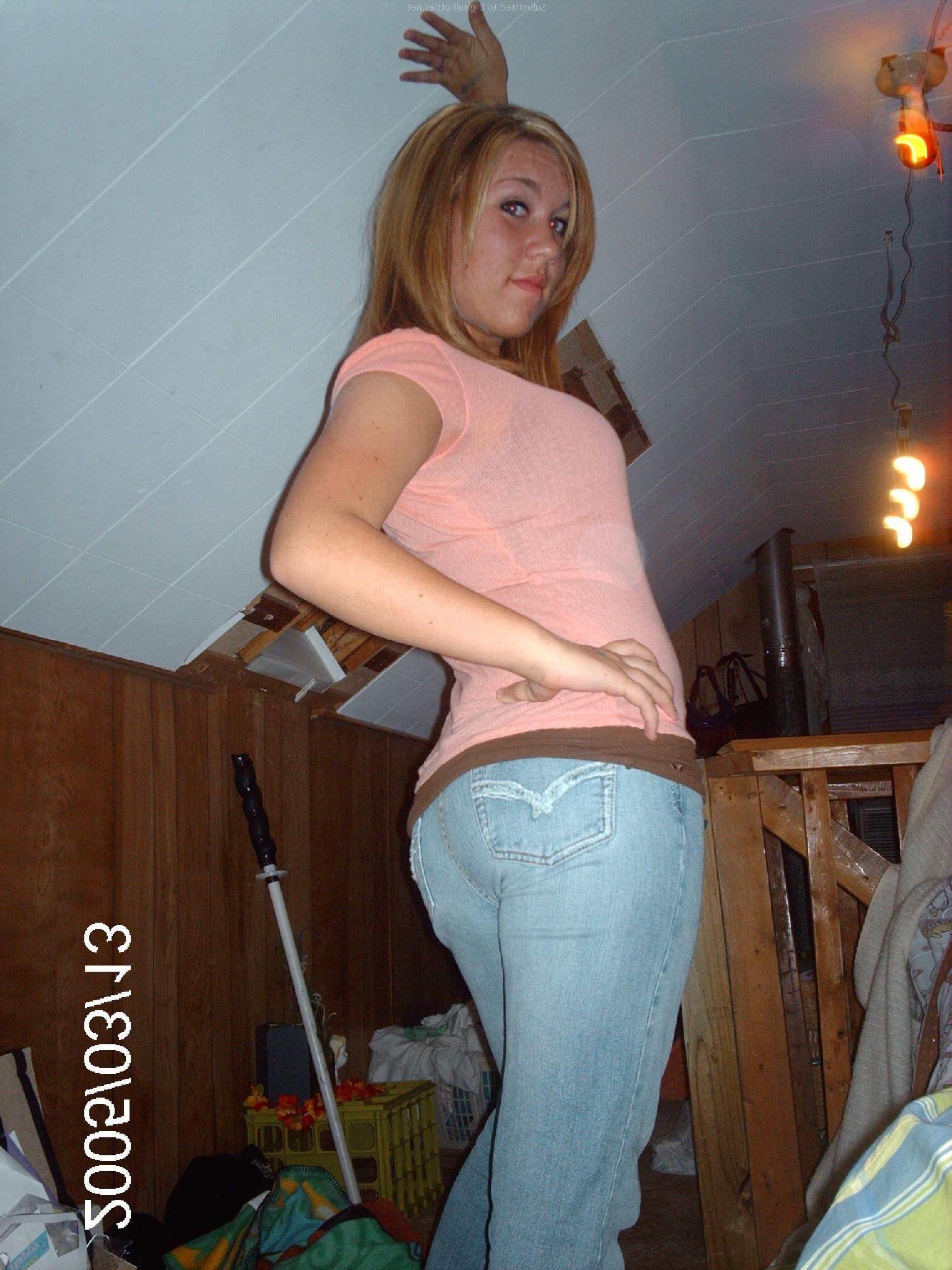 Super cute blond teen