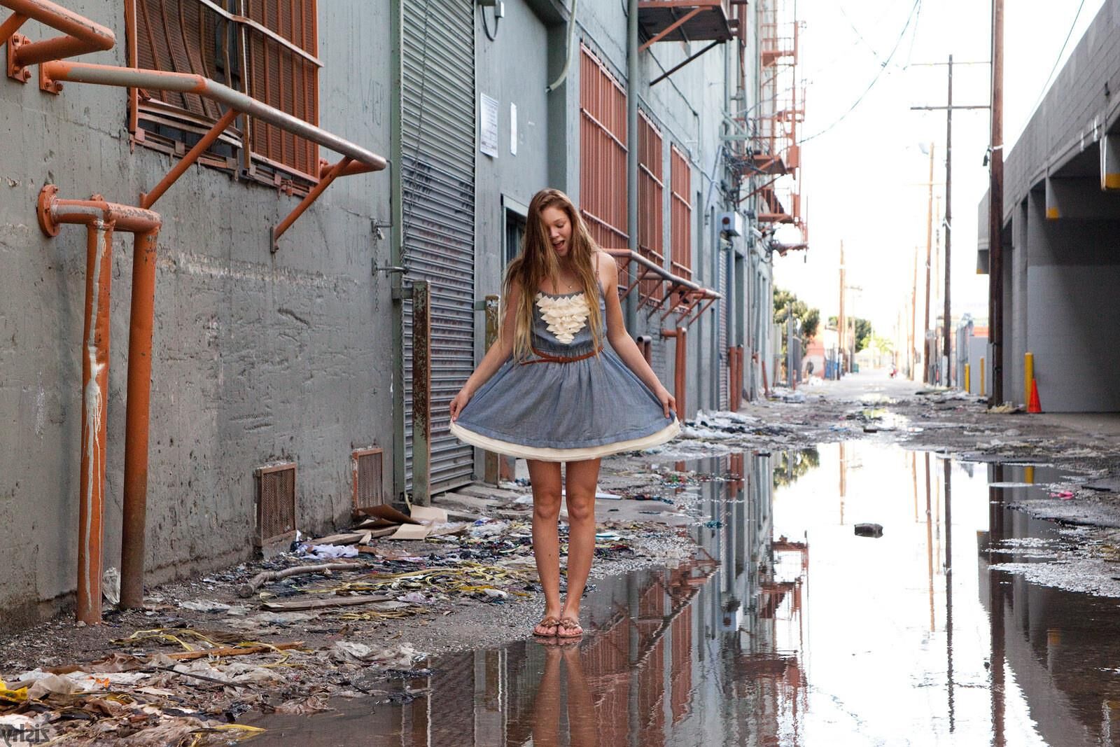 Jessie Andrews In The Fashion District