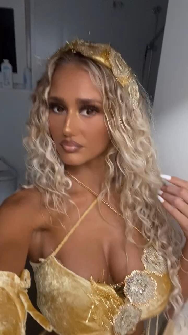 Fuckable hypersexualized Chav Chavs