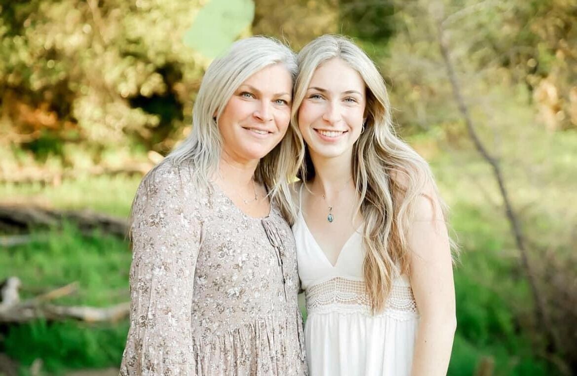 Mothers & their Sexy Daughters Jun
