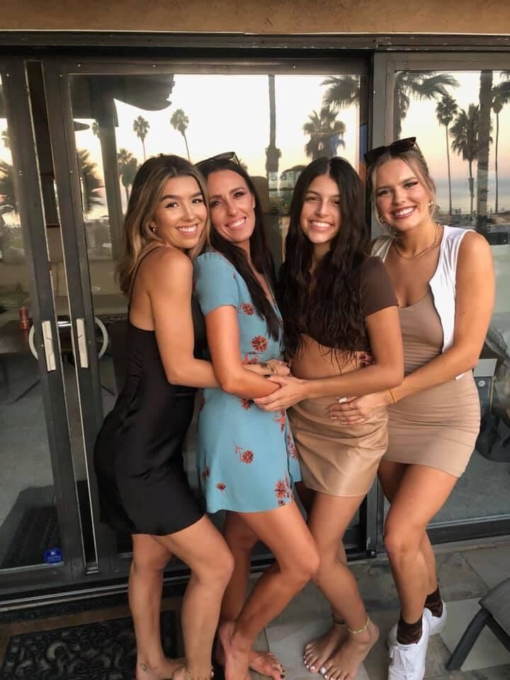 Mothers & their Sexy Daughters Jun