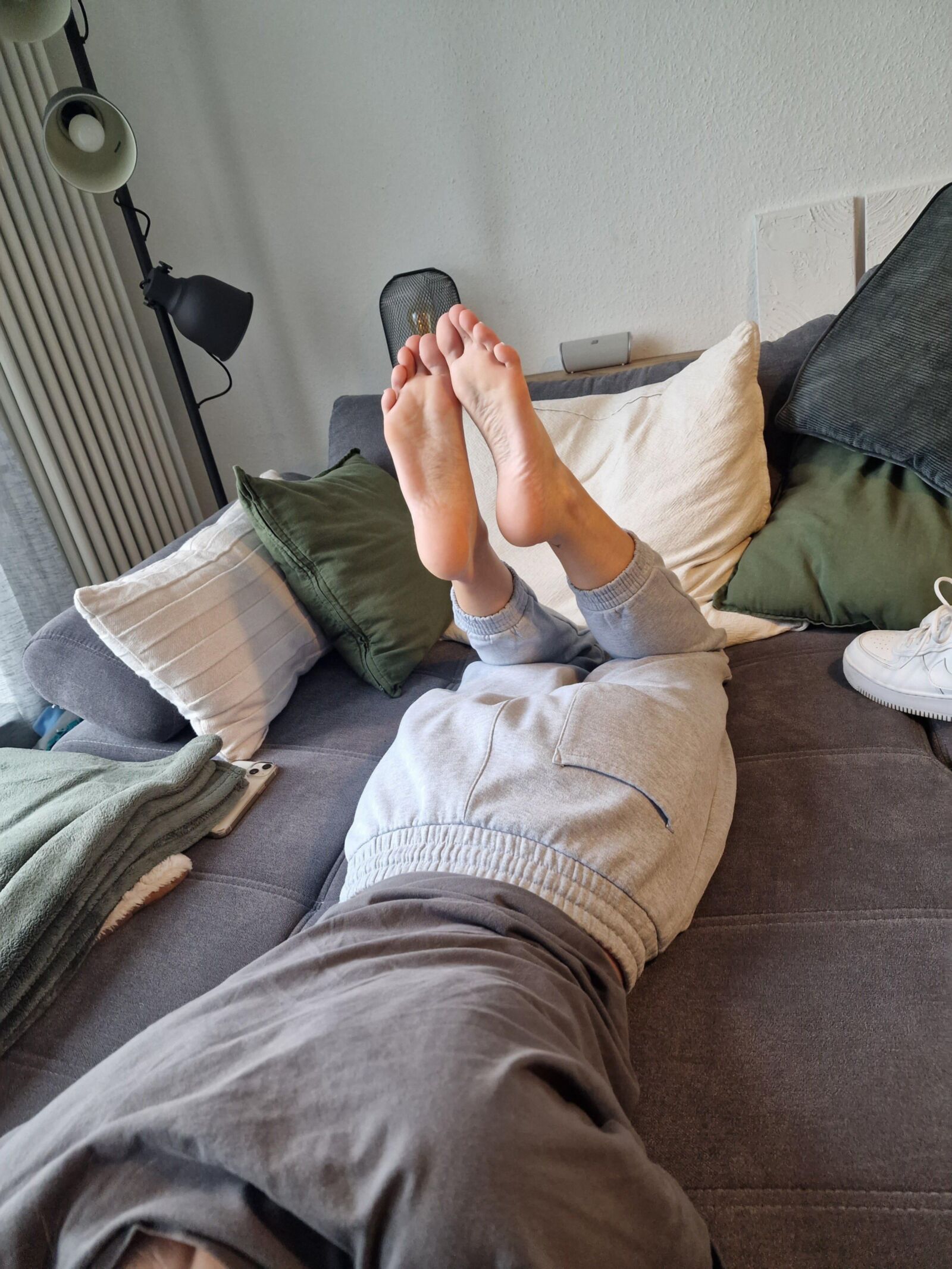 nextdoorgirls cute feet