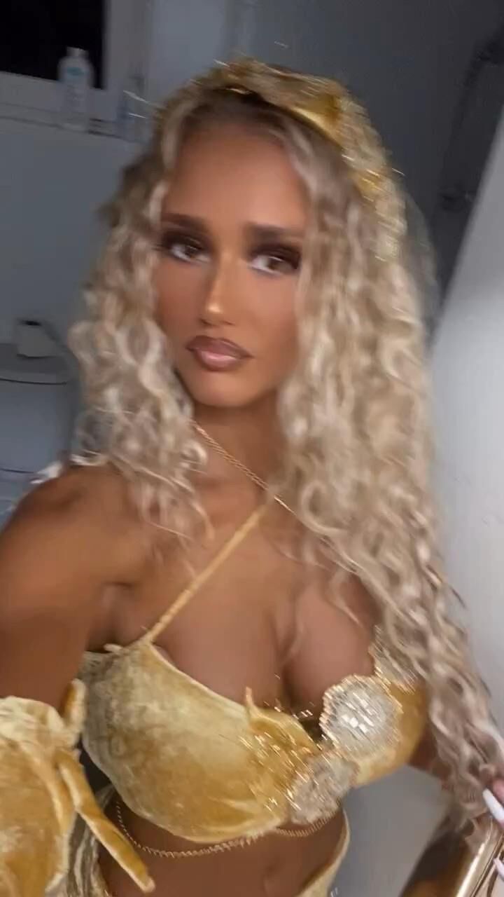 Fuckable hypersexualized Chav Chavs