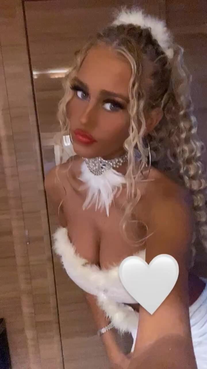 Fuckable hypersexualized Chav Chavs
