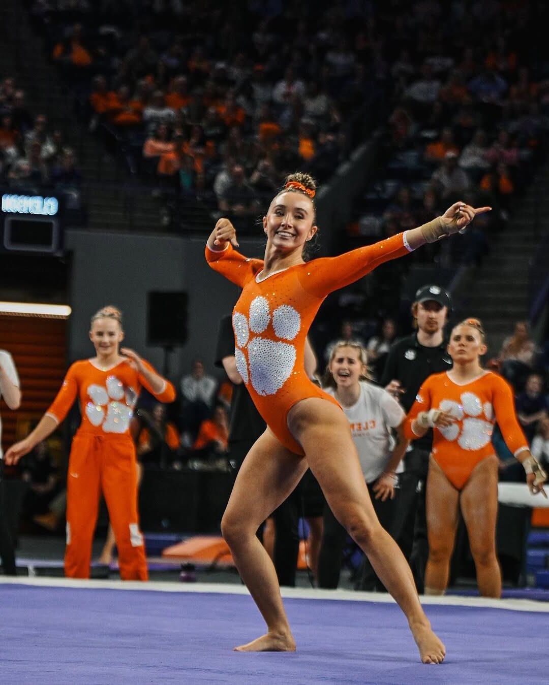 Tumble into the Weekend with Gymnasts! Jun