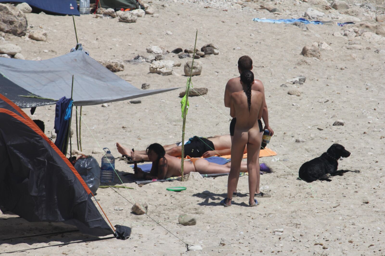 Somewhere on the beach Vol. LV
