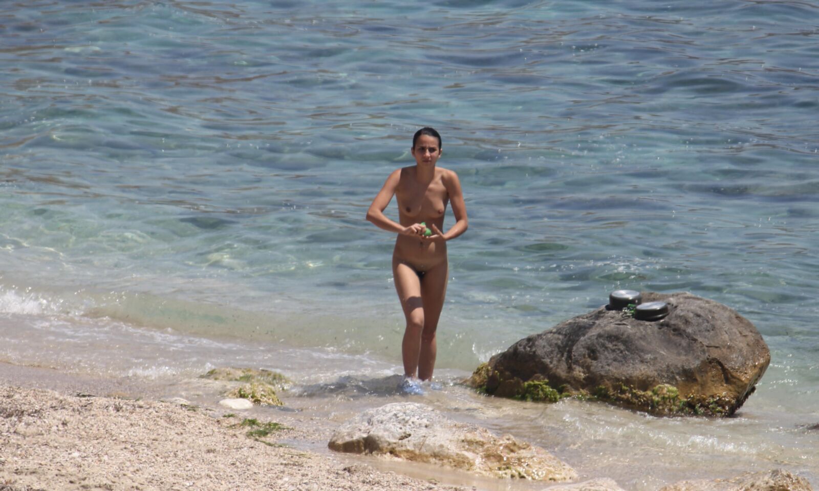 Somewhere on the beach Vol. LV