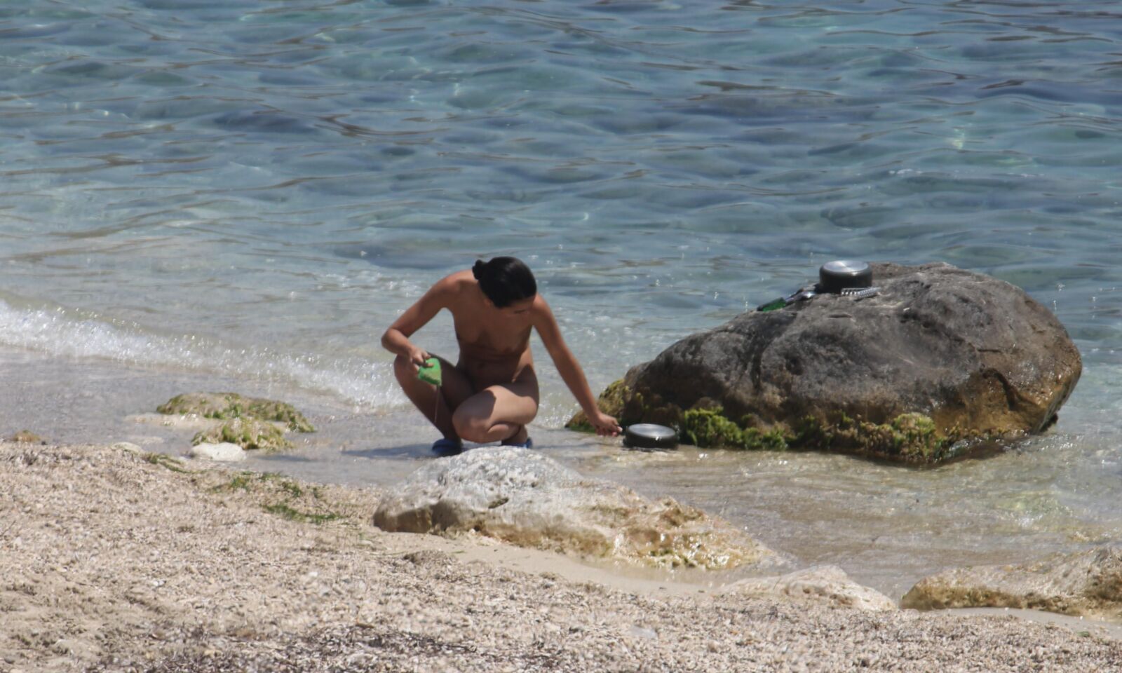 Somewhere on the beach Vol. LV