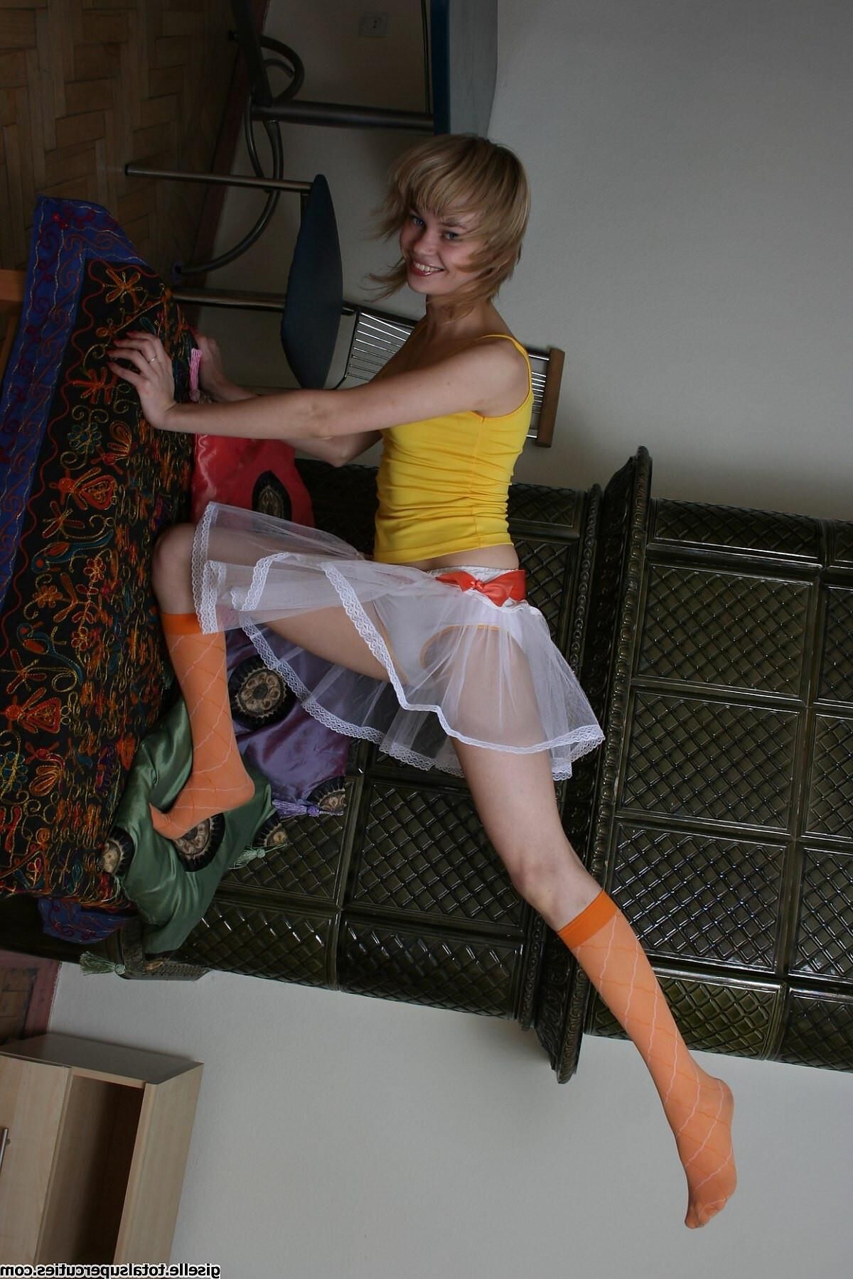 TotalSupercuties Giselle Set