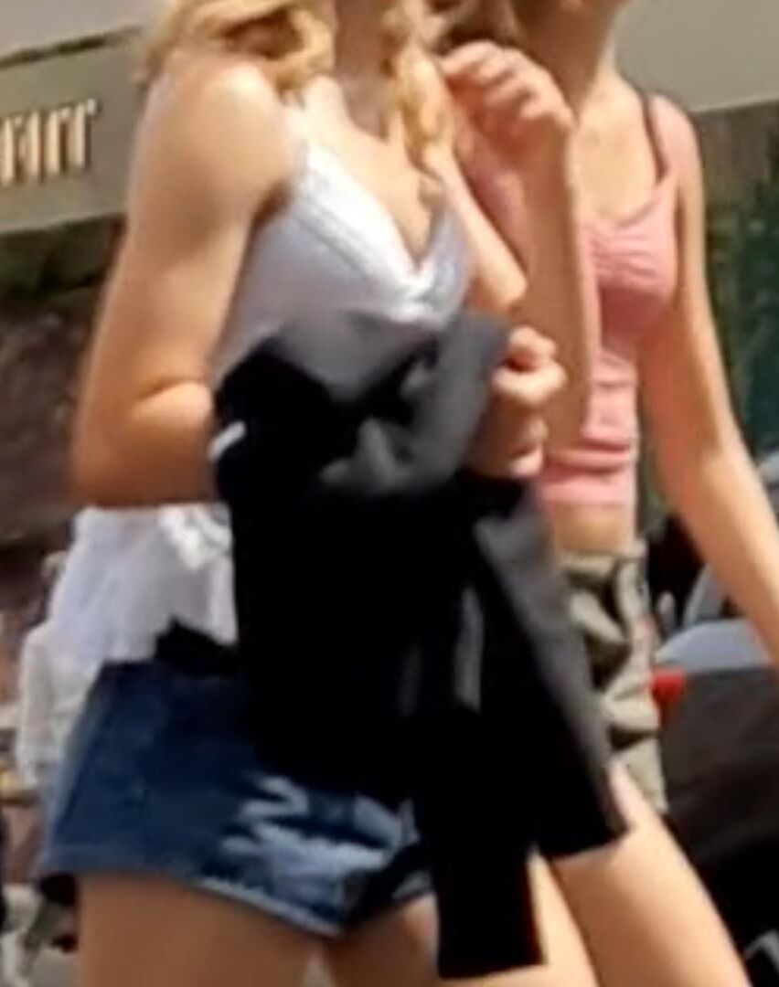 Streetgirls 