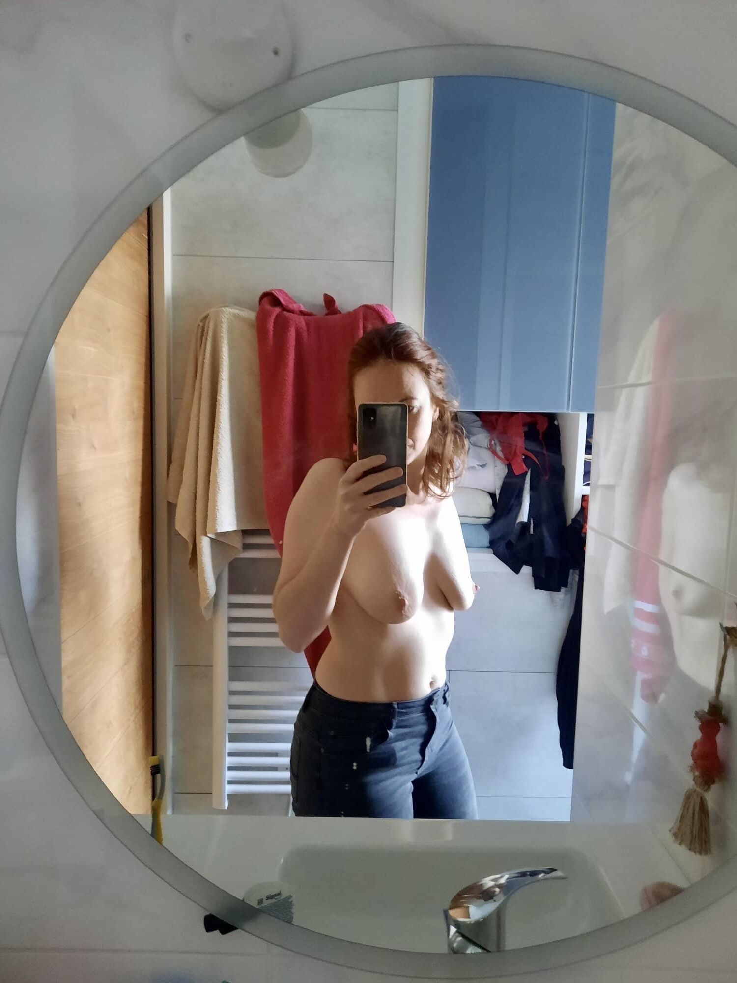 Selfies adolescentes espelham