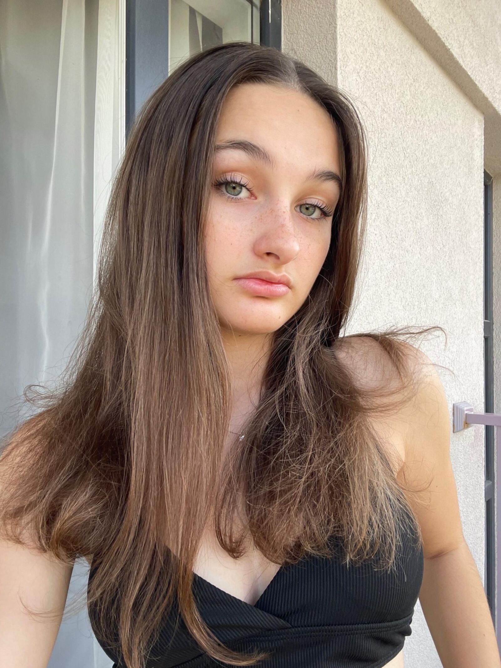 Filles non nues mixtes