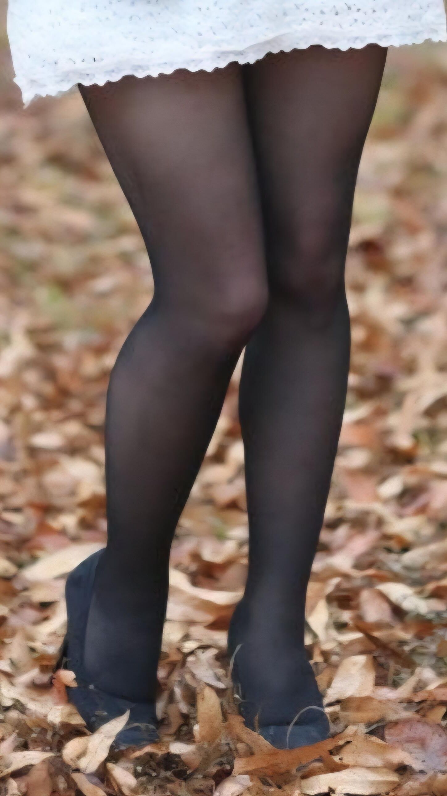 Jambes adolescentes asiatiques