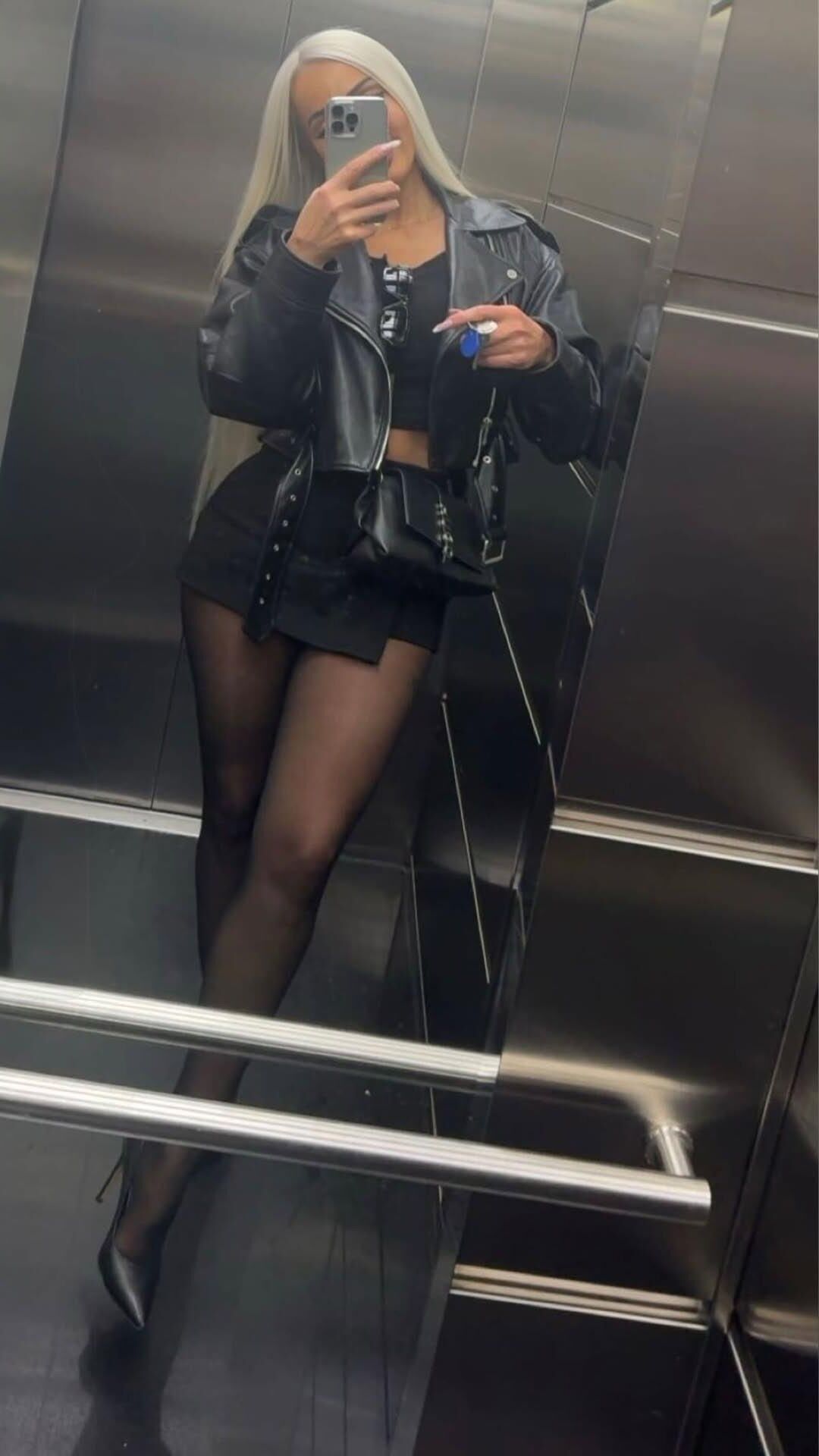 Pantyhosed 