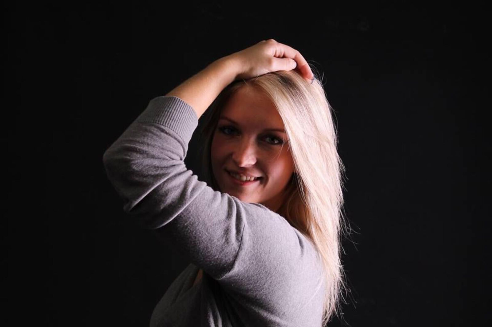 Superbes selfies de petite amie blonde