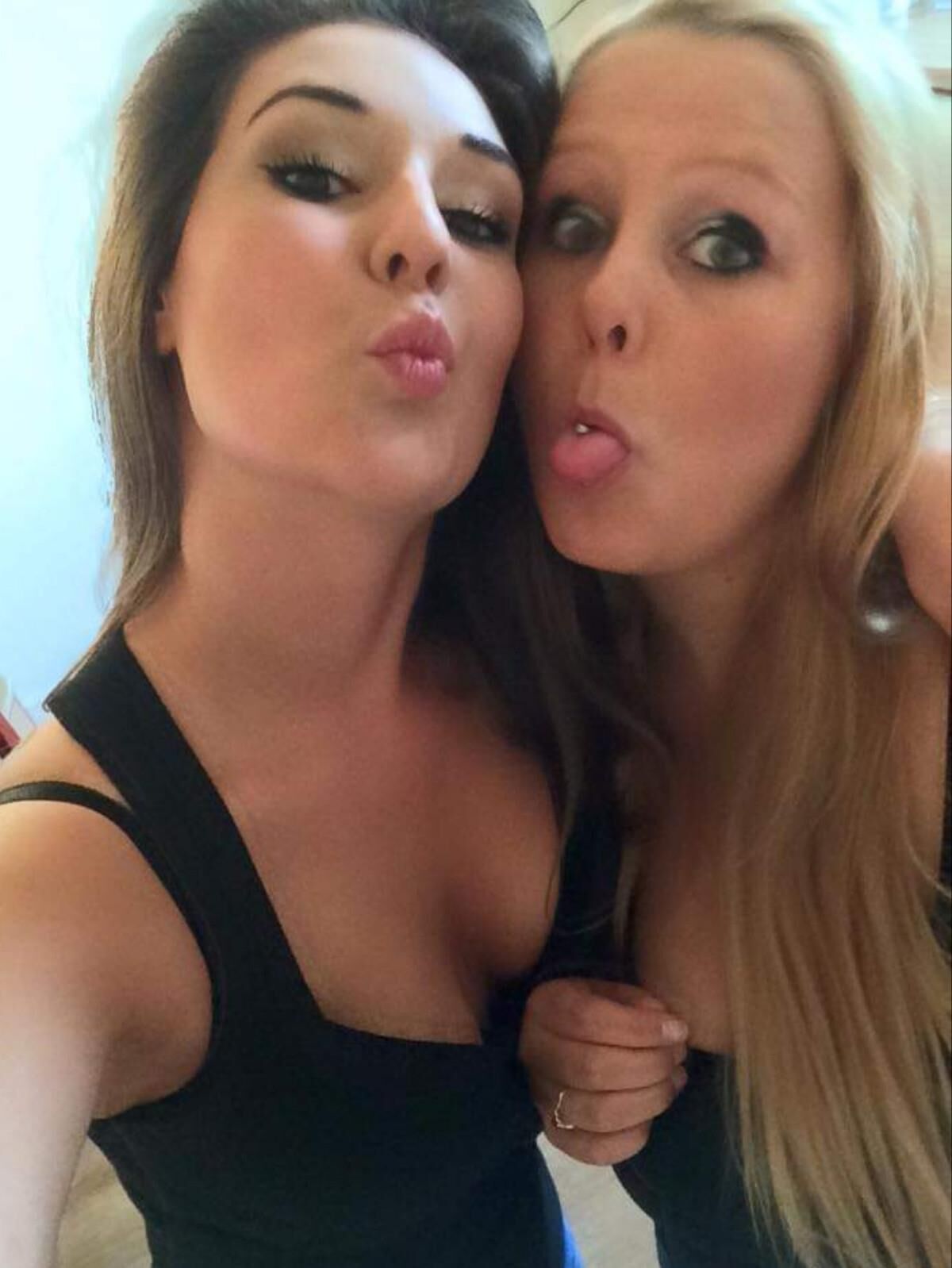 Stunning Girls I want to Serve
