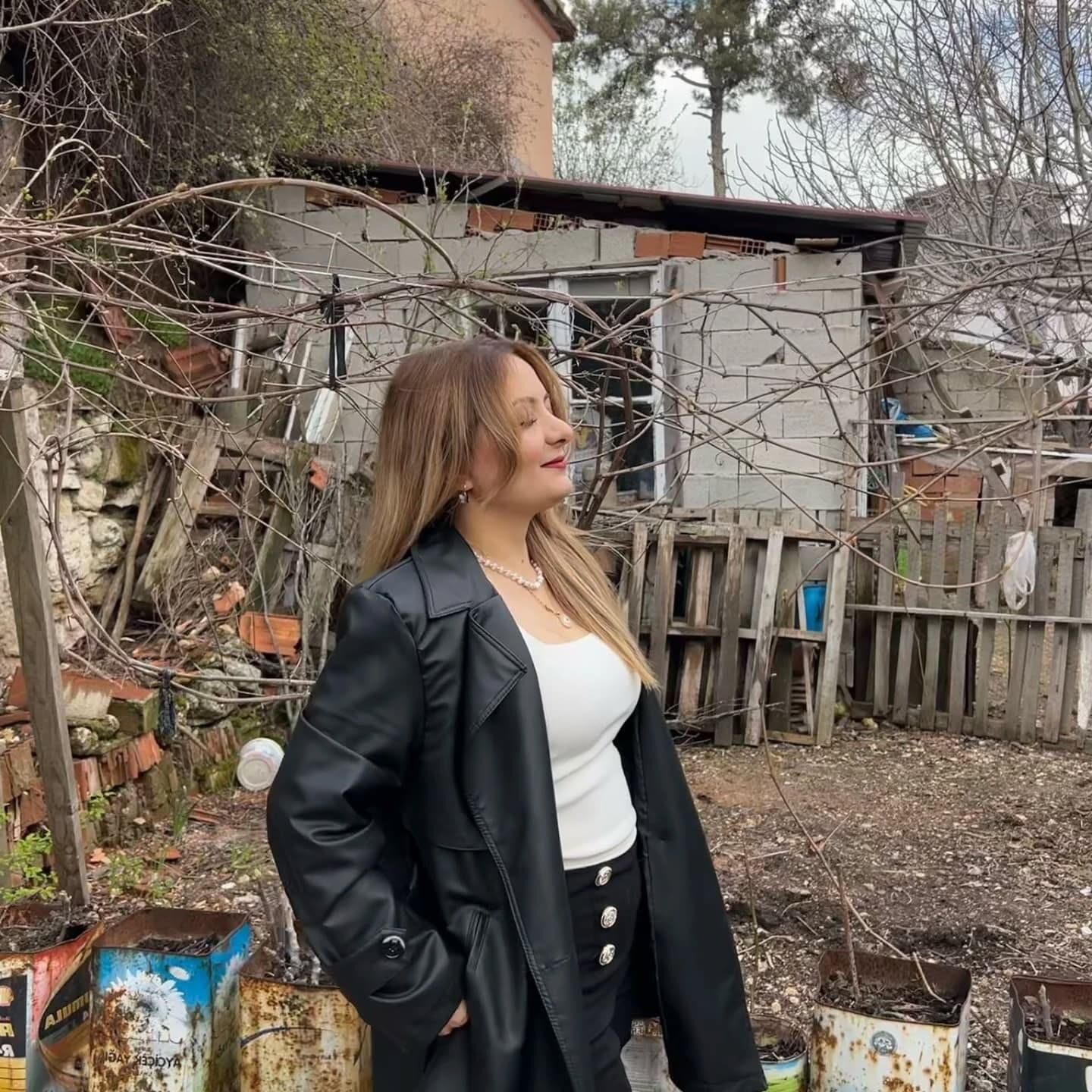 SEXY TURKISH TEEN 