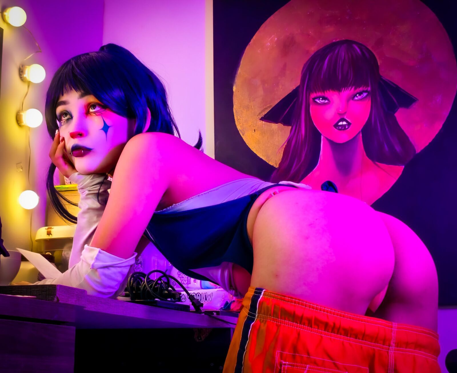CLOWN/GOTH GIRLS MIX