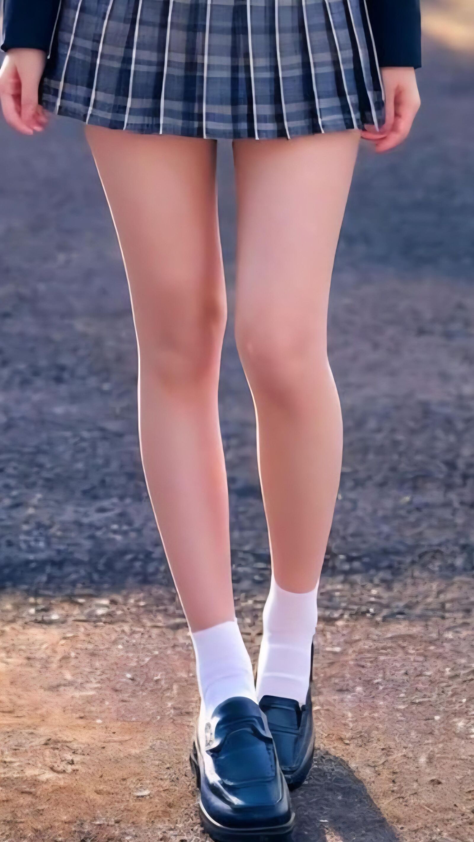 Jambes adolescentes asiatiques