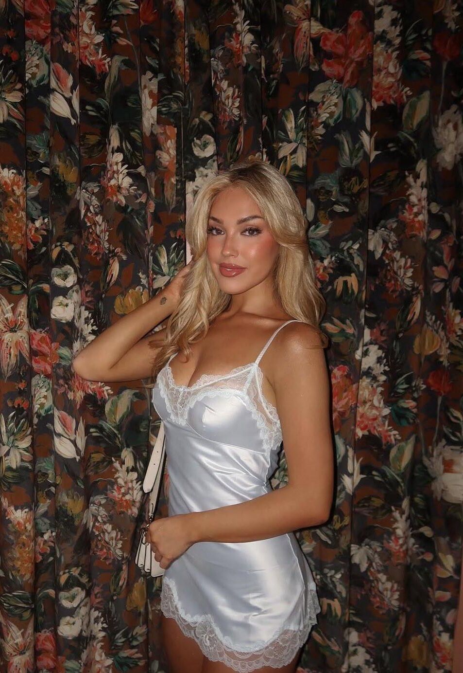 Satin 
