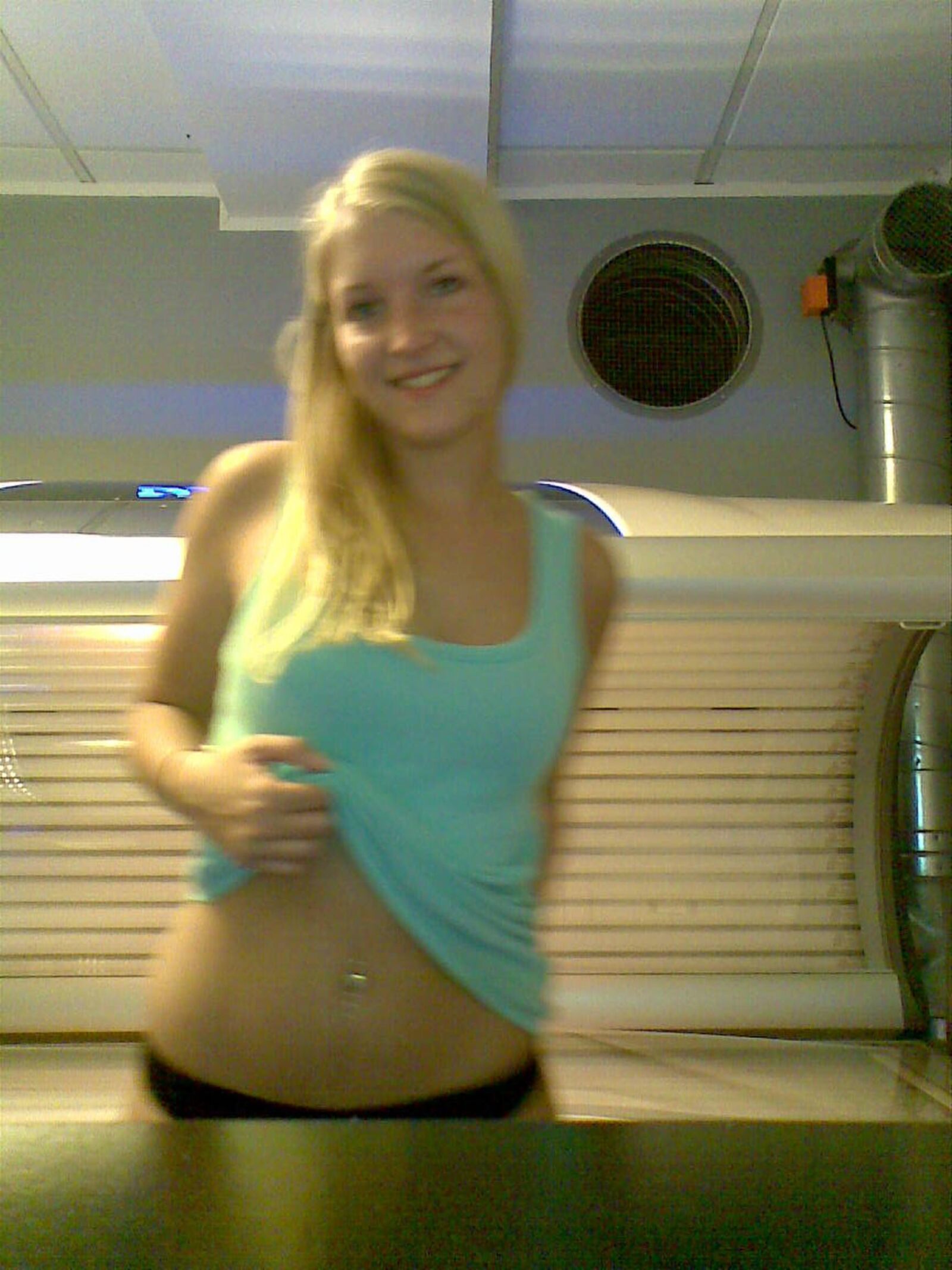 Superbes selfies de petite amie blonde