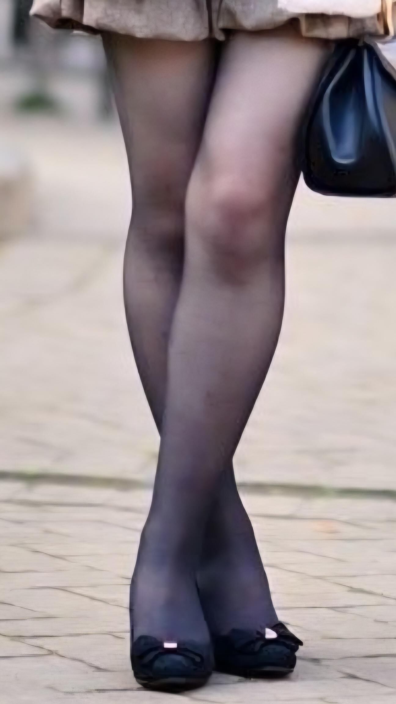 Jambes adolescentes asiatiques