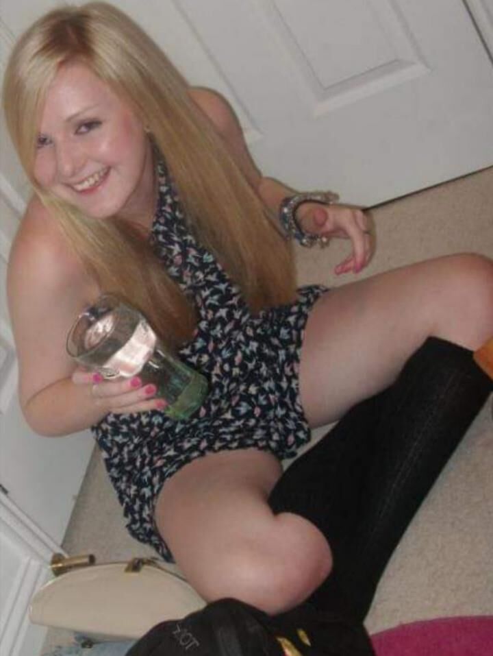 Gorgeous Girls I'd Love to Have Dominate Me