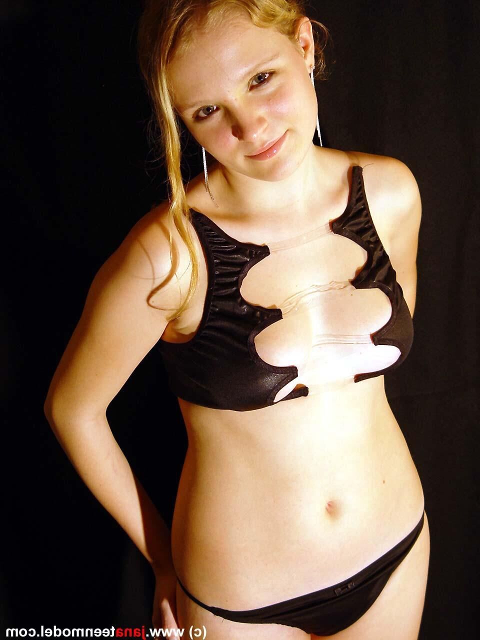 Jana teenmodel