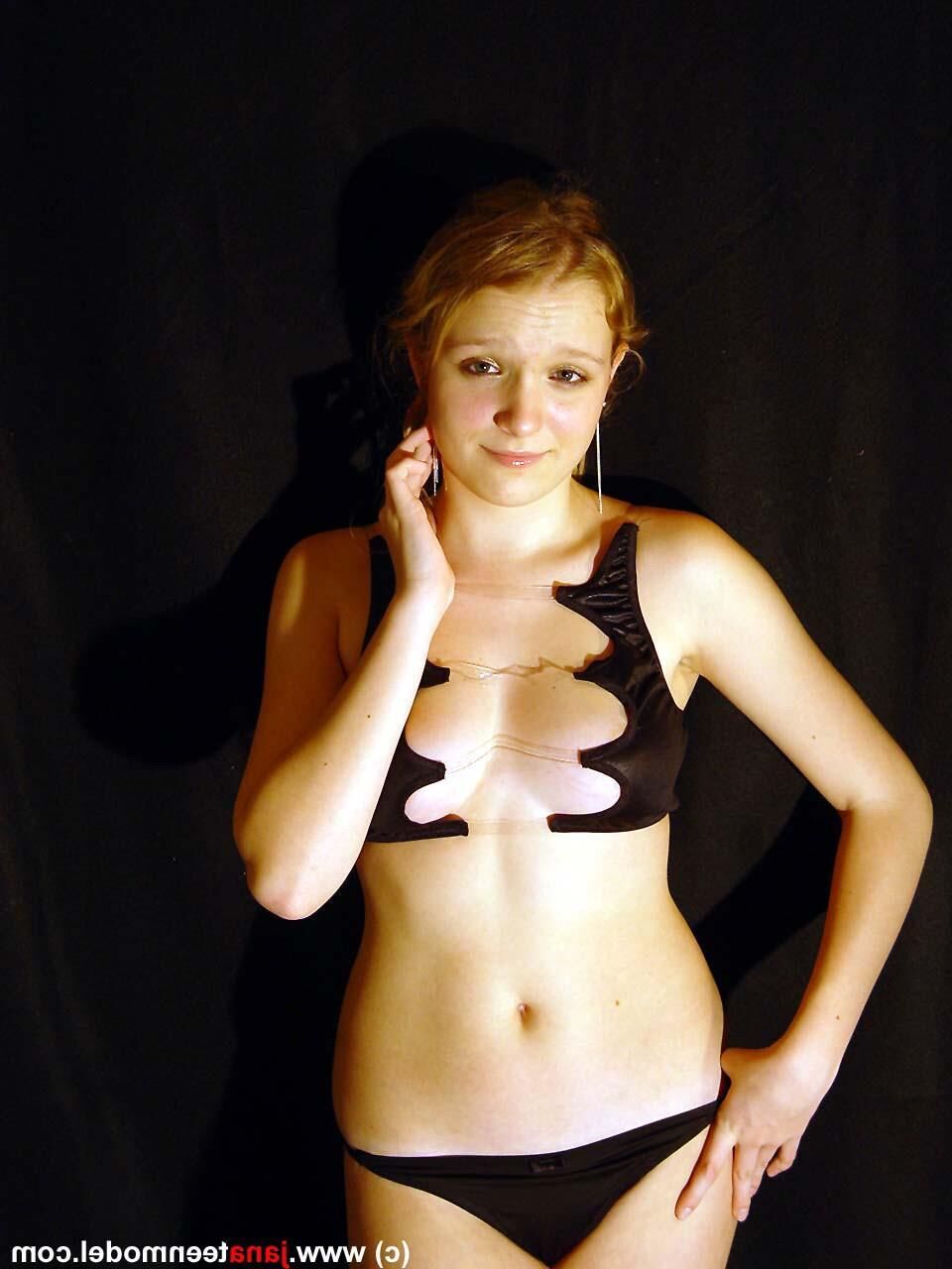 Jana teenmodel