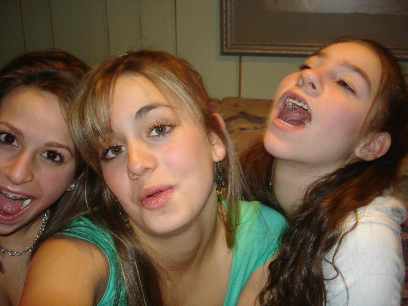 Young ones NN 