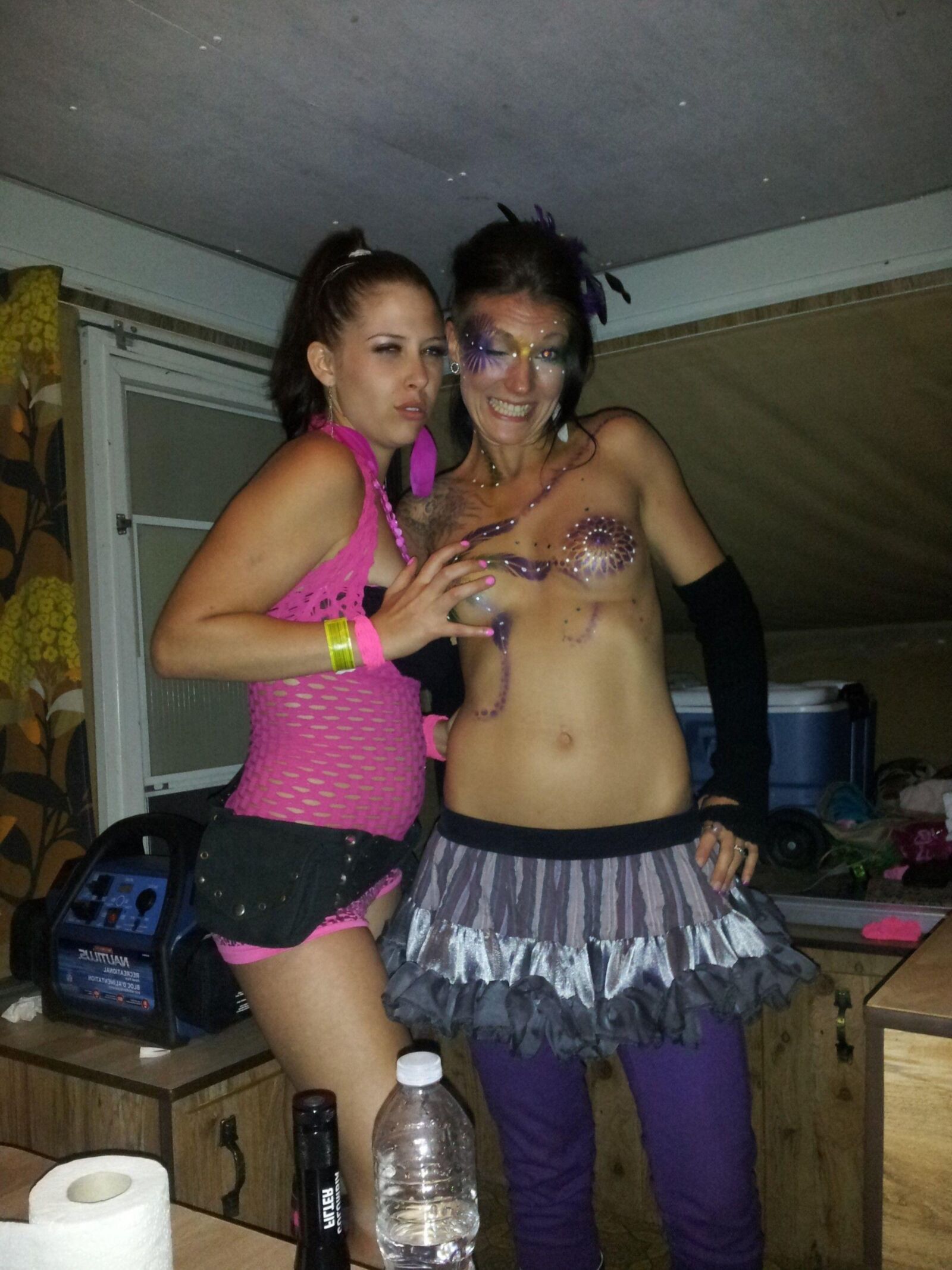 Party babe nudes and sex