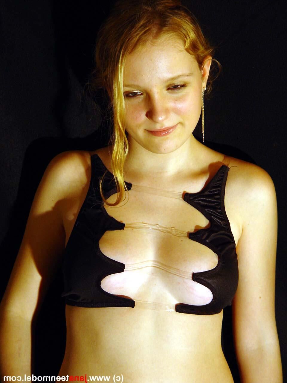 Jana teenmodel
