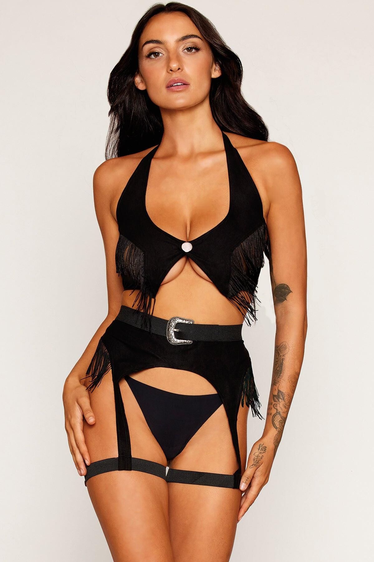 Beauty lingerie model (Dreamgirl lingerie)