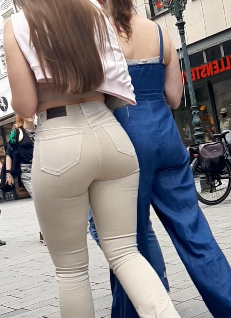 Streetgirls 