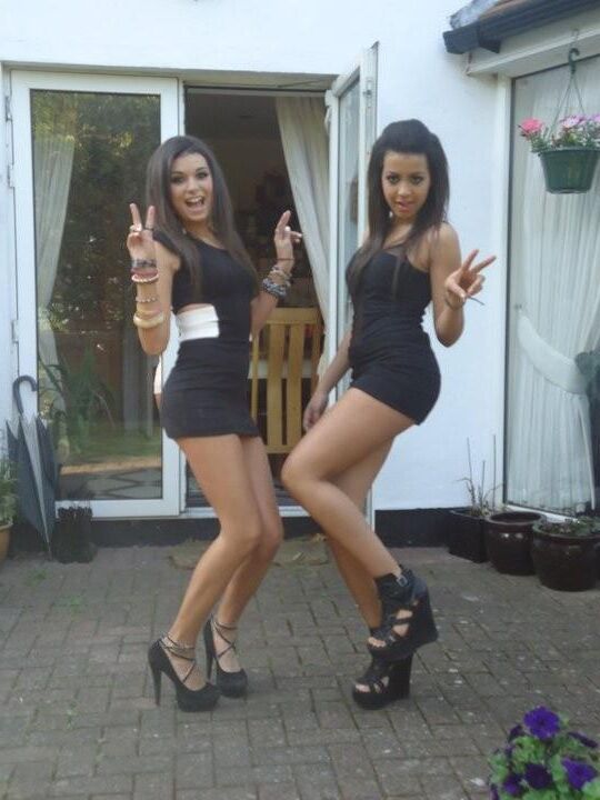 Hot Amateur Gal Pals