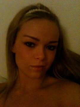 Slim Norwegian girlfriend Charlotte posing naked