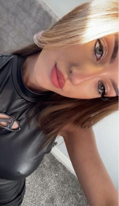 Miah Pierced Tight British Chav Teen Slut sexualised! comment!