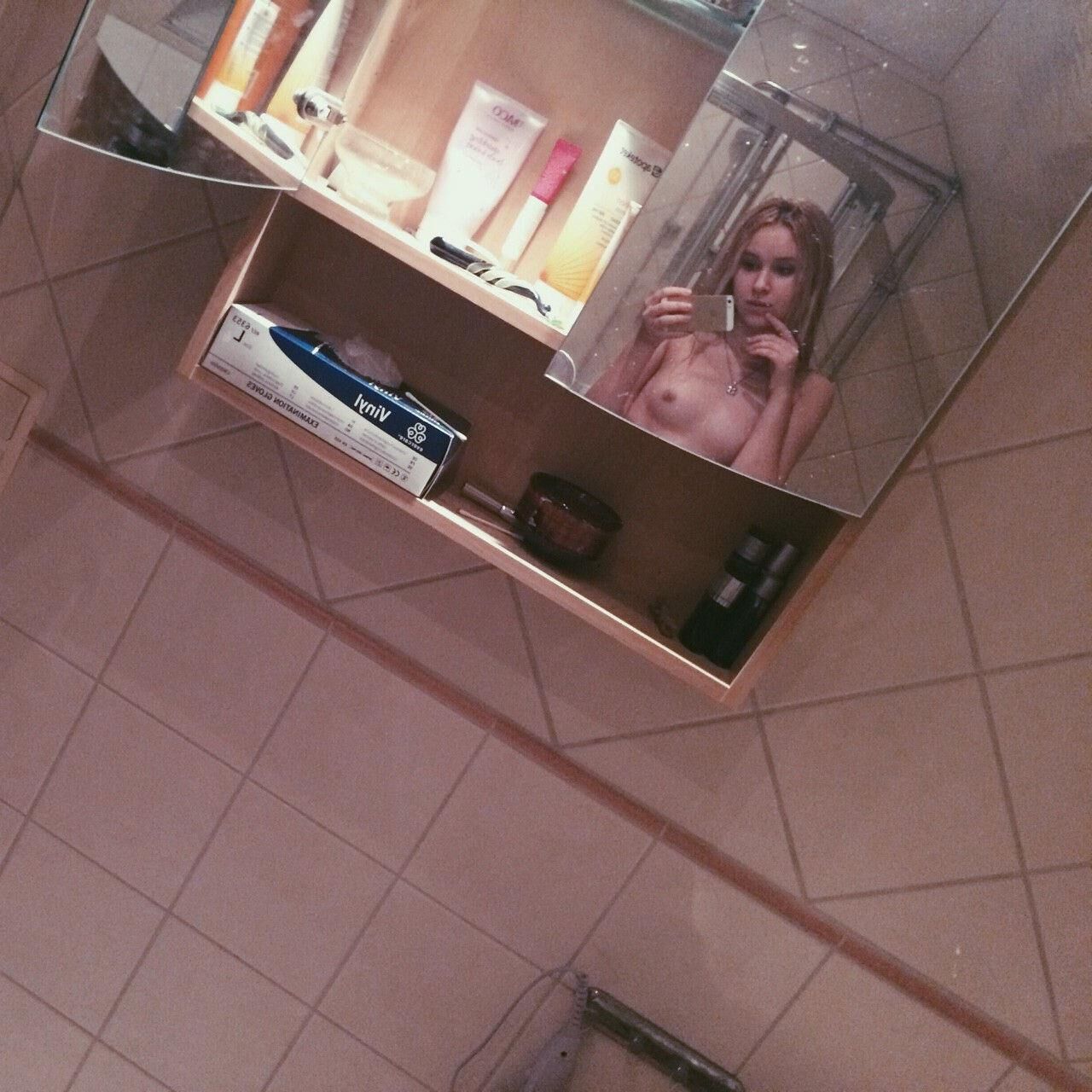 Slim teen blond selfies