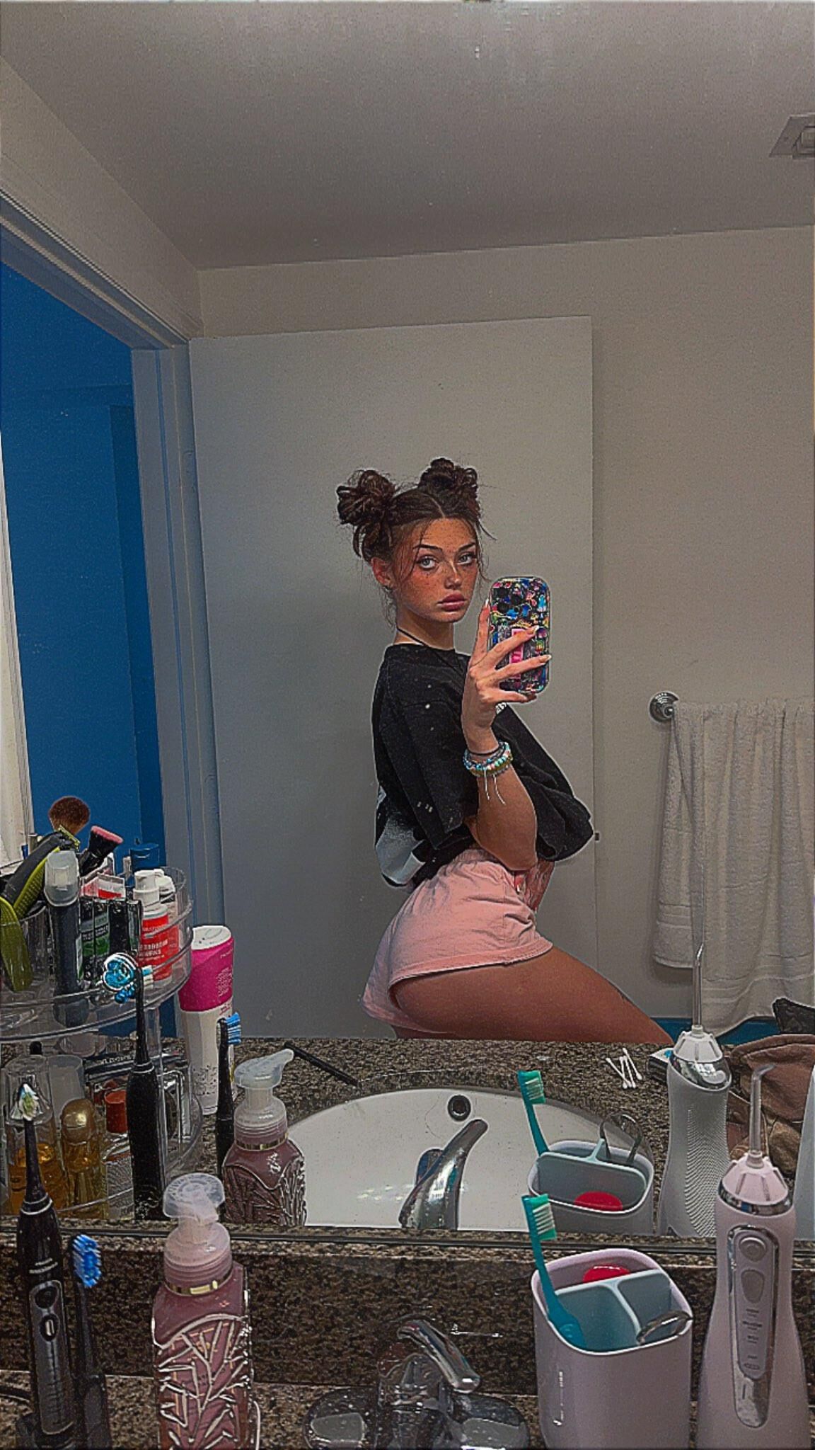 Amatuer Teen Daisy