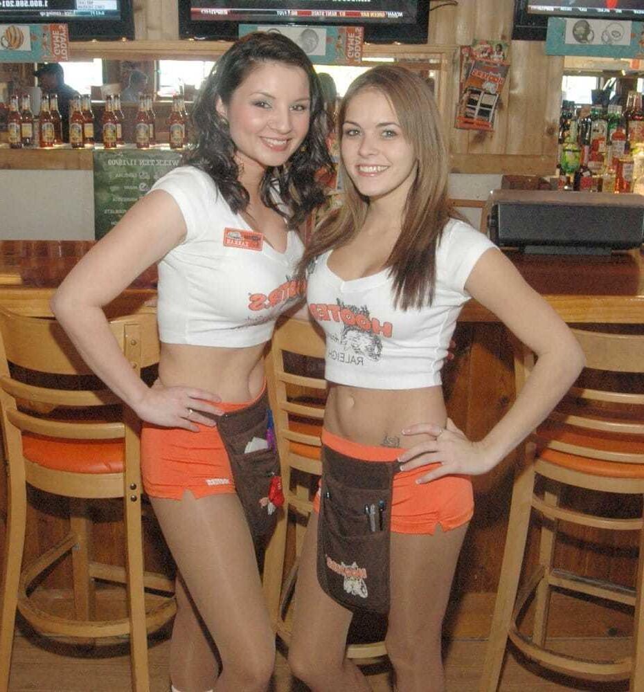 Hot Amateur Gal Pals