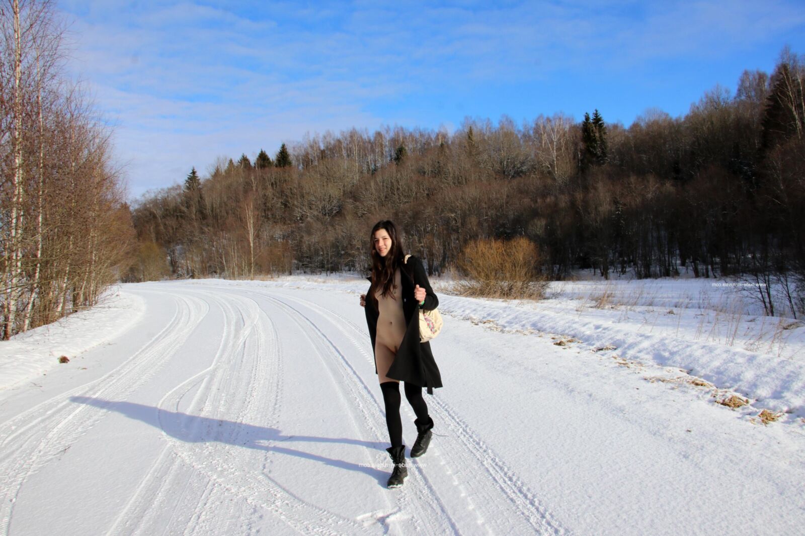 NiR  Katja P Winter walk set px (x) Mb